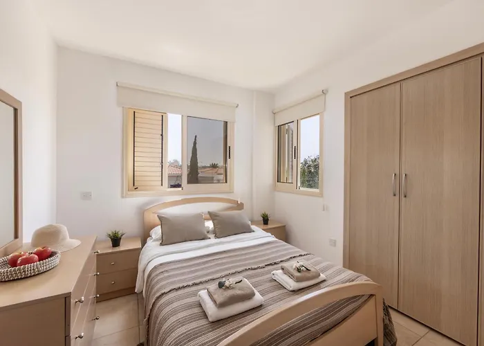 Pelagos 6 * Paralimni