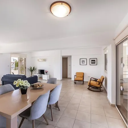 Pelagos 6 Appartement Paralímni